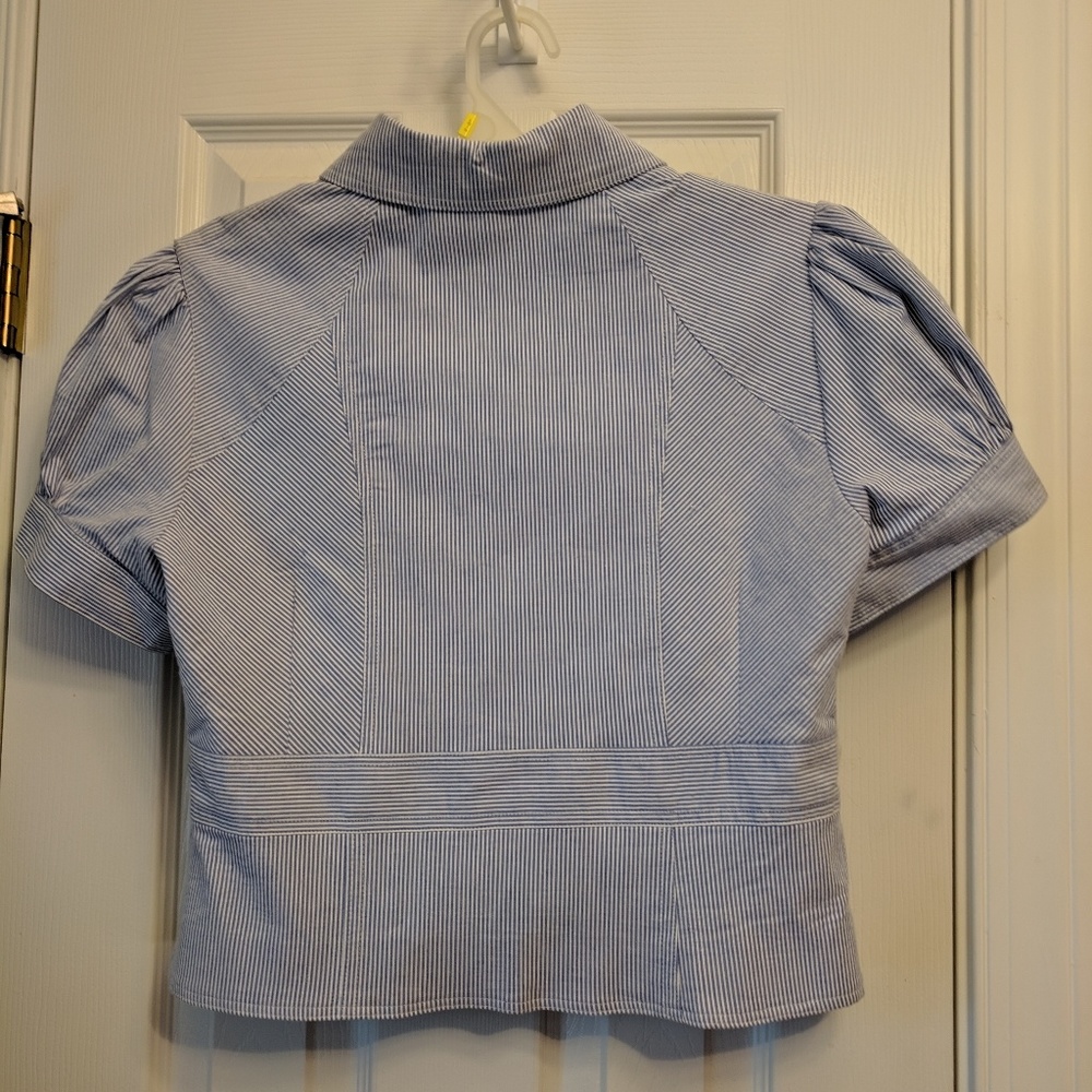 Jennifer & Grace Button Down Short Sleeve Blazer - Picture 4 of 8